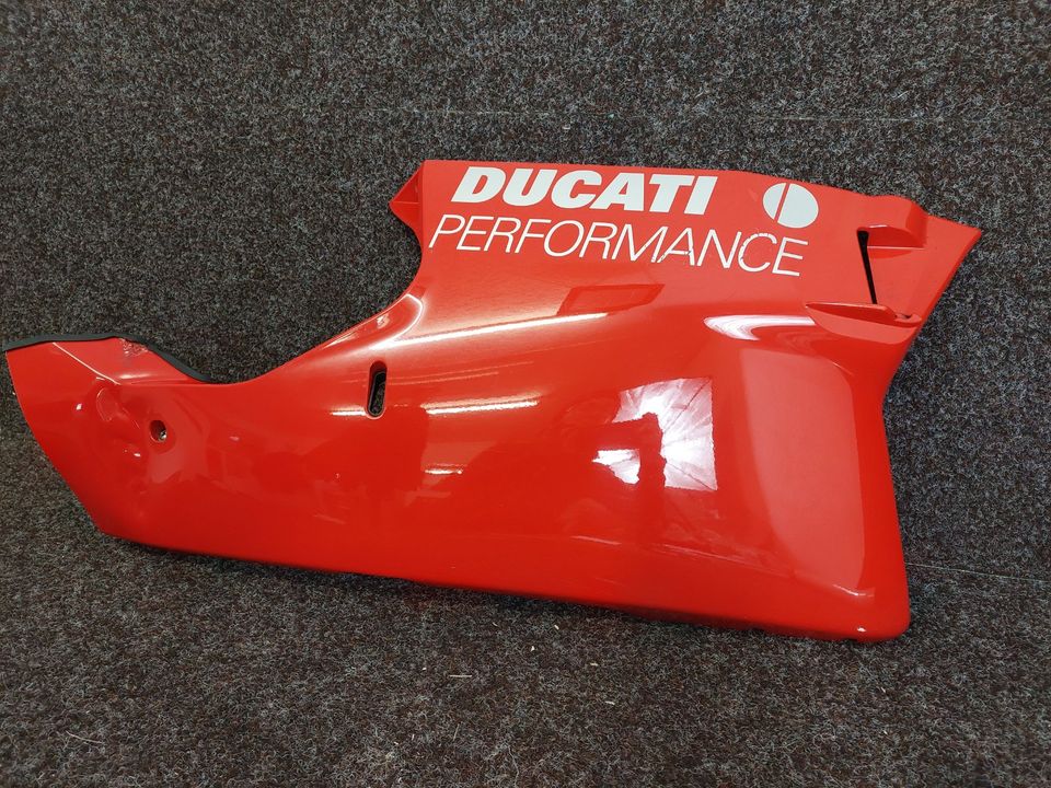 Ducati 749 Verkleidung unten rechts #143 in Kehl