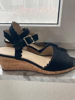 LANDS END Keilsandale schwarz Wildleder Gr. 41  neu Nordrhein-Westfalen - Wachtberg Vorschau