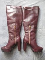 wie NEU: Stiefel von H&M, Echtleder, Gr. 39; Trendfarbe! Bremen - Vegesack Vorschau