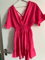 Pinkes Sommerkleid mit schönen Ausschnitt vorne und am Rücken Gr. Bayern - Meitingen Vorschau