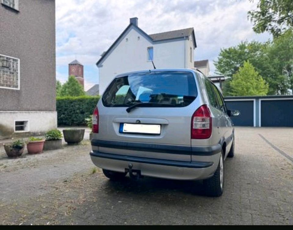 Opel Zafira 1,6 in Lünen