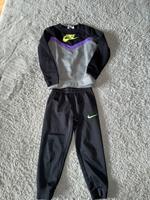 Jogginganzug Nike 104-110 Trainingsanzug Hose & Pullover Nordrhein-Westfalen - Bad Driburg Vorschau