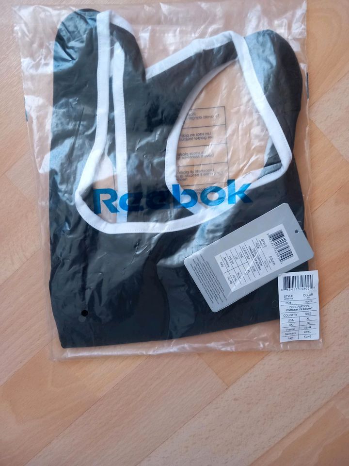 Sport BH Gr. 42 Reebok auch in schwarz in Zeitz