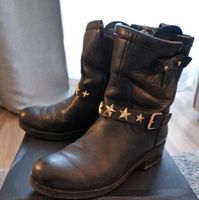 Tommy Hilfiger Lederboots mit goldenen Sternen Berlin - Wilmersdorf Vorschau