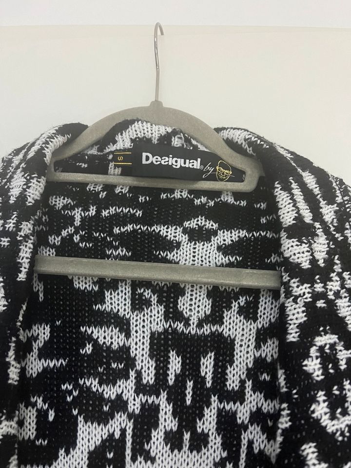 Desigual by Lacroix Cardigan S in Kaarst
