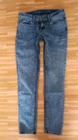 Levis Jeans, Demi Curve Skinny, Gr. 26/32 München - Untergiesing-Harlaching Vorschau