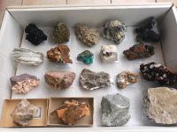 Mineraliensammlung, Muskovit, Olivin, Topas, Kiste 8 Hessen - Mühltal  Vorschau