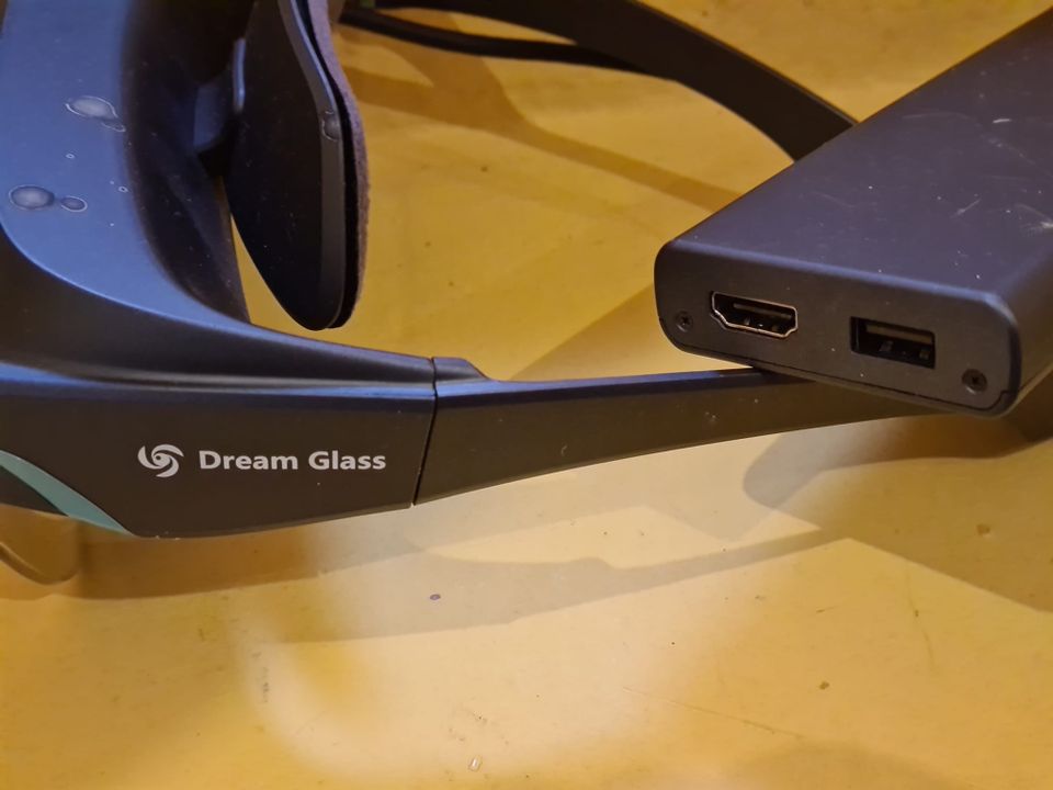 DreamGlass Flow AR Glasses Smart Portable 4K HD in Remshalden