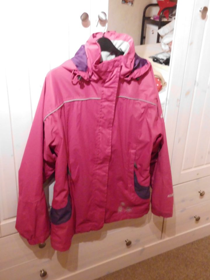 Jacke / Doppeljacke Mc Kinley Gr. 176 in Aurich