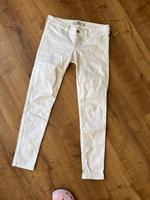 Low Waist Jeans Hose Hollister Damen w27 l29 Sachsen - Limbach-Oberfrohna Vorschau
