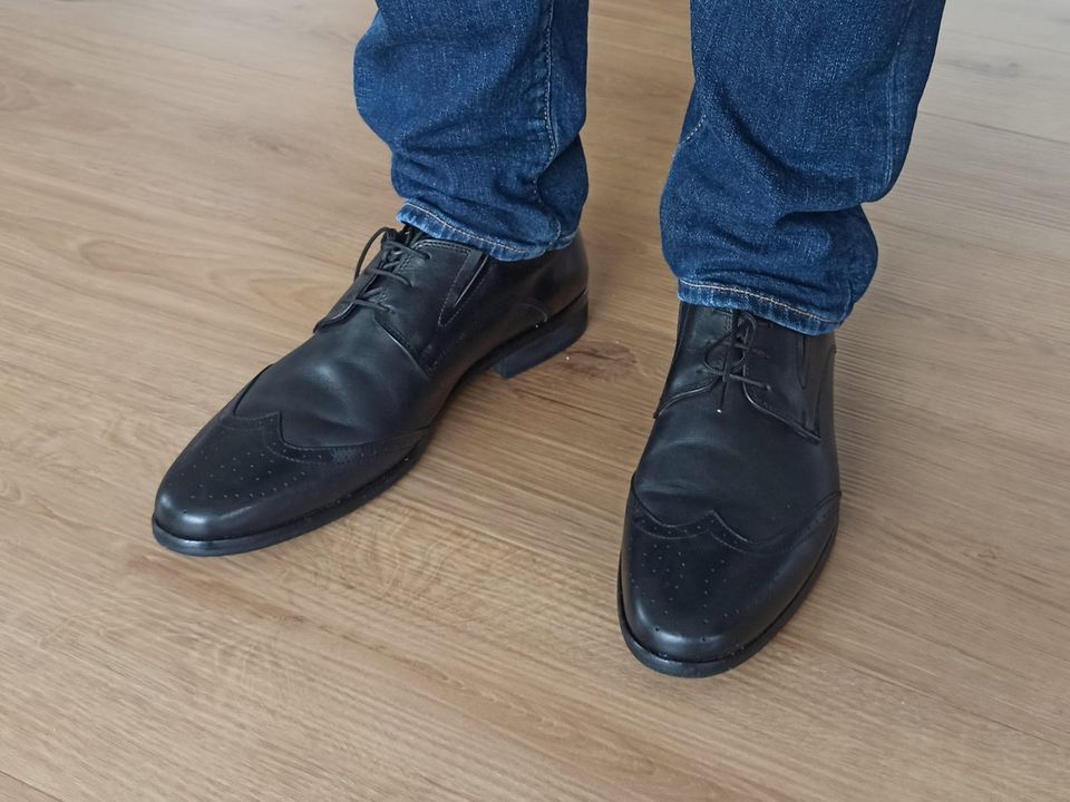 Manz Lederschuhe Herren schwarz - nur 1x getragen Gr. 44 / 10 in Zeil