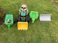 Traktor / Trettraktor Rolly Toys - John Deere mit Zubehör Dresden - Leuben Vorschau