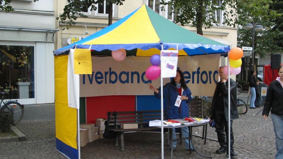 Mieten! Zirkuspavillion 3,8m | Infostand Partyzelt Promotionzelt in Augustdorf