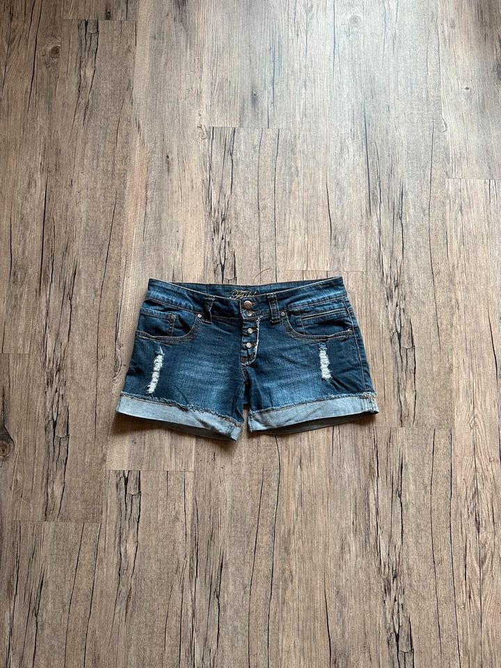 Fishbone kurze Damen Hose Jeans Hotpan Größe XL in Mengkofen