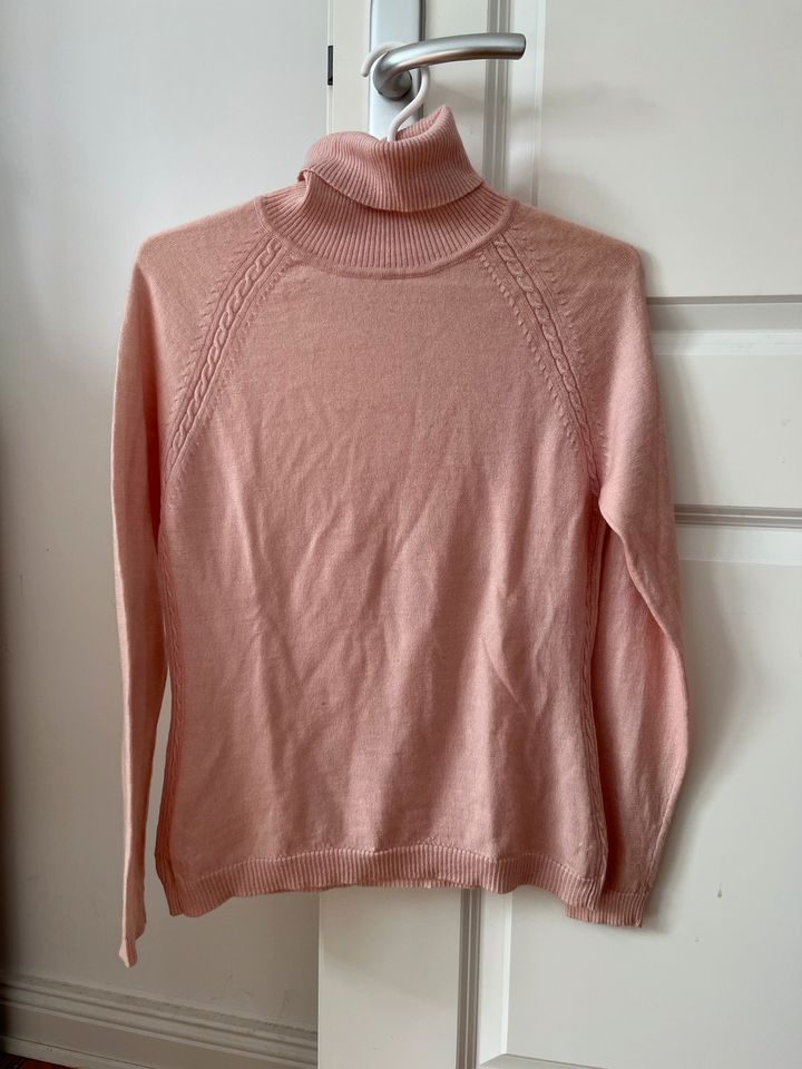 dünner Pullover rosa in Lübeck