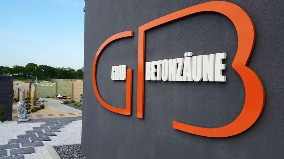 Betonzaun Modell 31, Preis pro 1 Laufende meter in Geestland