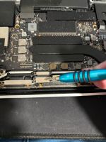 Flexgate Reparatur Macbook Pro 2016/2017 A1706/A1707/A1708 Niedersachsen - Neuenkirchen-Vörden Vorschau