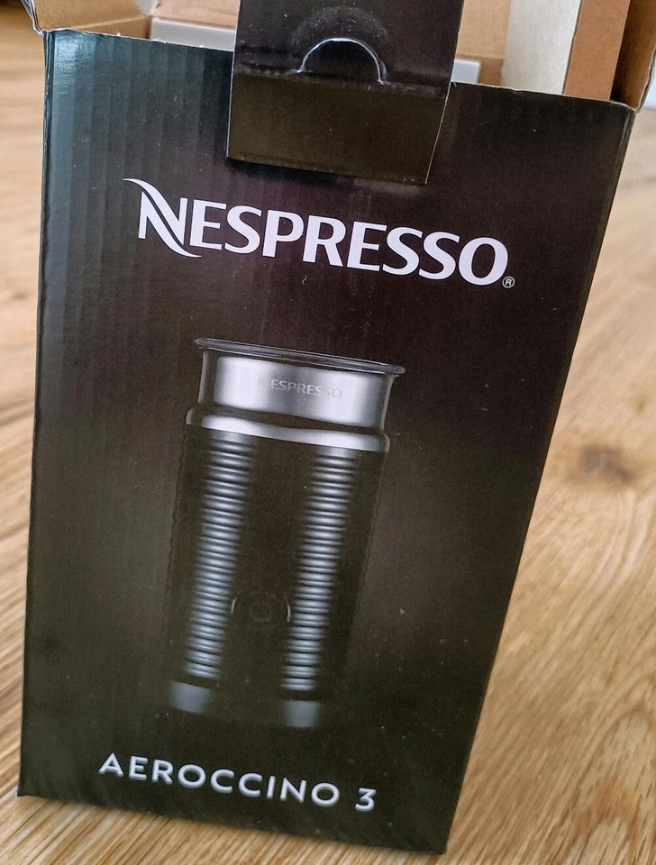 NEU! Original Nespresso AEROCCINO 3 Milchschäumer in Felde