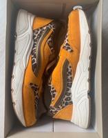 Sneaker, Kiomi, Größe 41, Beige/Gelb/weiß Tiermuszer Nordrhein-Westfalen - Haan Vorschau