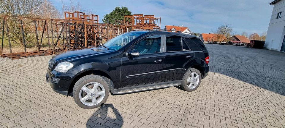 Mercedes ML W164 320 CDI 4 matic in Ergolding