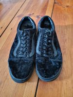 Vans Oldskool Samt Schwarz Gr. 43 Berlin - Lichtenberg Vorschau