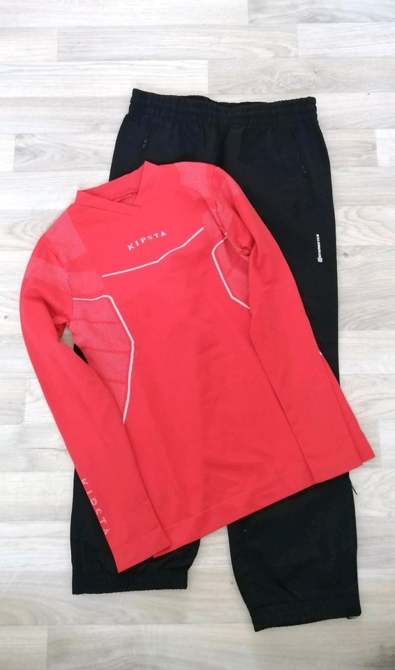 Sport-Kombi Langarmshirt und Laufhose Gr. 128 - 134 in Eilsleben