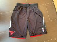 Short zum Wenden Gr. S Adidas / Chicago Bulls Bayern - Ansbach Vorschau