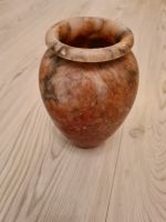 Rote Speckstein Vase (Antik) Wandsbek - Hamburg Bergstedt Vorschau