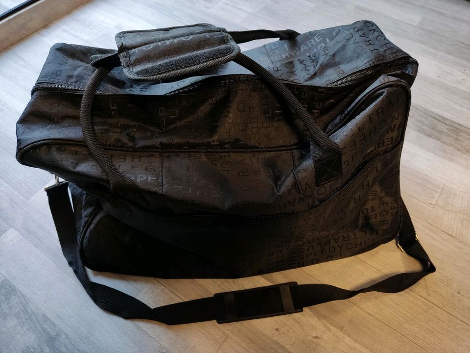 +wie neu+ Tupperware, schwarze Vorführtasche, Tasche, Reisetasche in Oyten