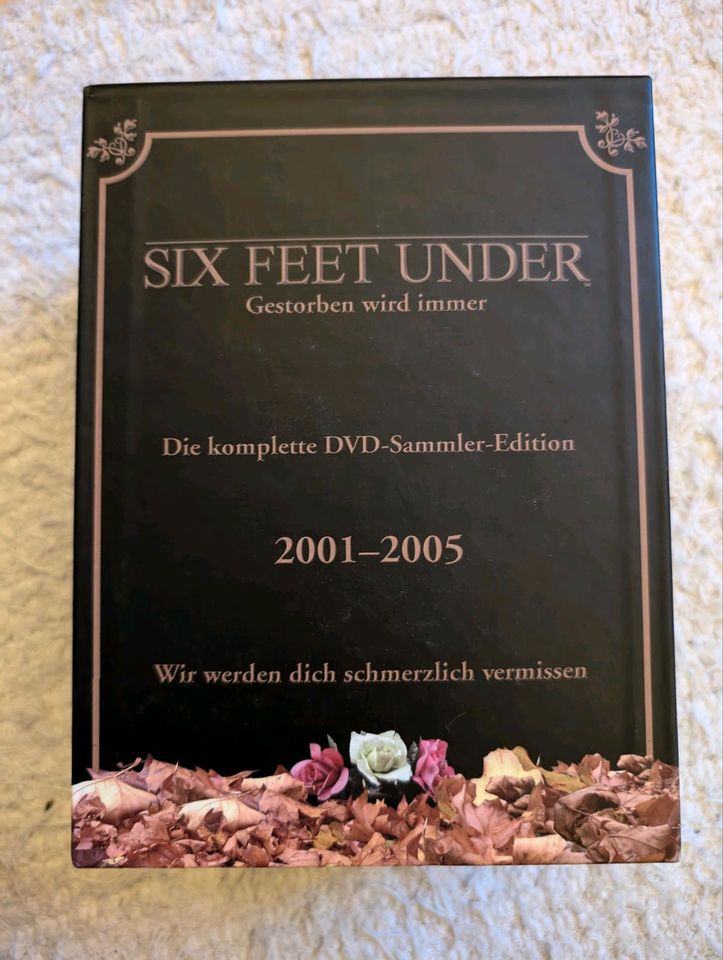 Six Feet Under DVD Box Set in Kiel