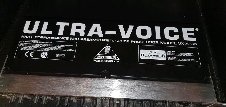 Behringer Ultra Voice VX 2000 in Düsseldorf