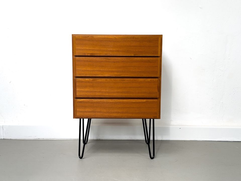 Vintage Teak Kommode 60er 70er Danish Design Chest of Drawers in Köln