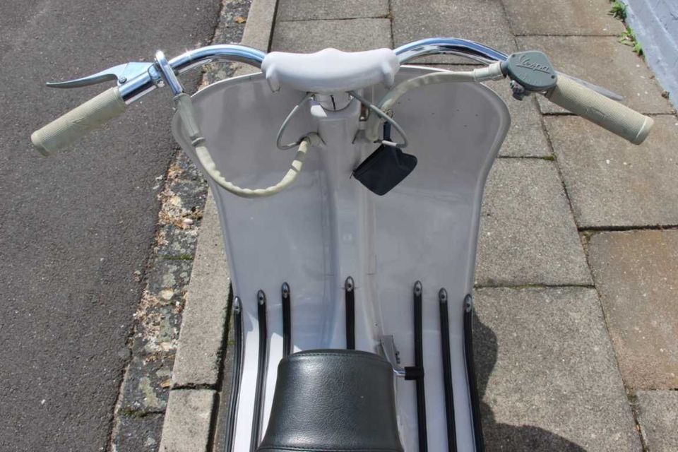 Piaggio Vespa Faro Basso VM2T, 1953, Lampe unten, 125 ccm in Schleswig