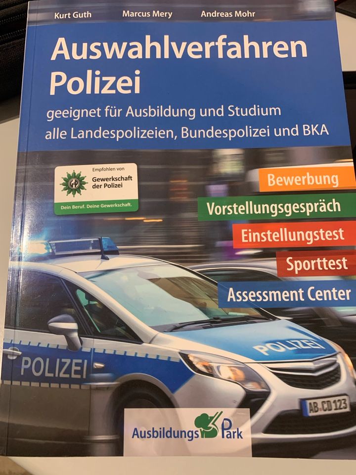 Auswahlverfahren Polizei Handbuch in Darmstadt