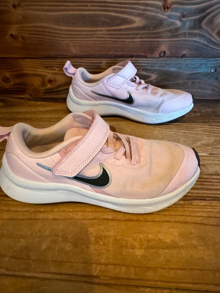 Nike Turnschuhe Gr. 30 in Bottrop