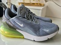 Nike Air Max 270 * Sneaker * hellgrau * grüne Sohle * Gr 39 w 38! Wandsbek - Gartenstadt Vorschau