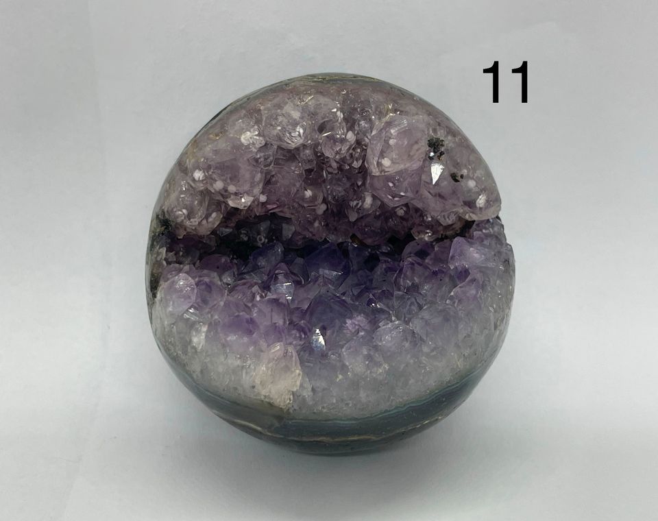 Amethyst Geode/Kugel - 10 Stück Teil 2/2 in Worpswede