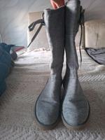 Damen Stiefel von UGG gr.38 neuwertig Nordrhein-Westfalen - Wesseling Vorschau