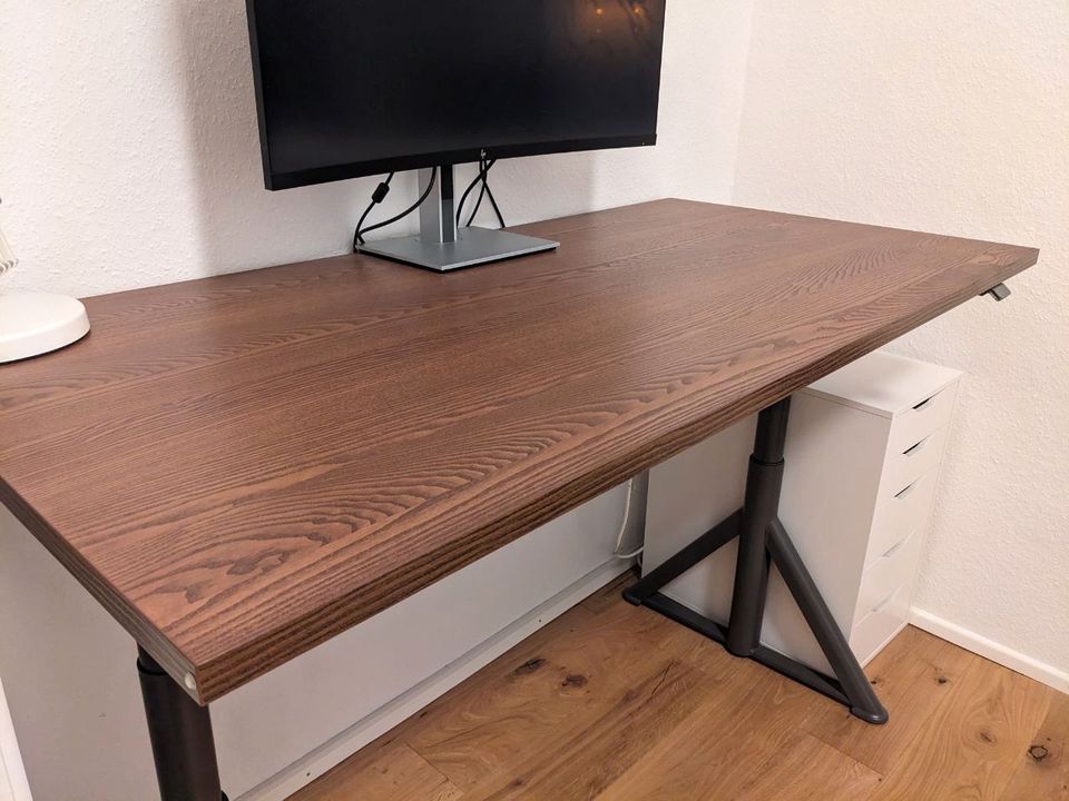 Neuer, OVP höhenverstellbarer Schreibtisch IDÅSEN von IKEA. in Edingen-Neckarhausen