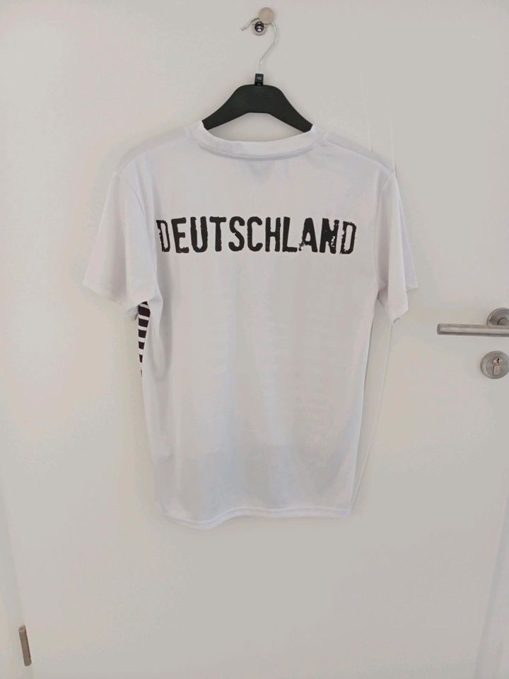 Deutschland Triko shirt in Bischofsheim