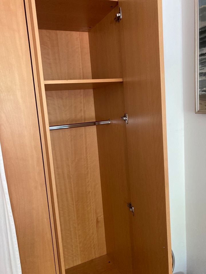 Schrankbett 90 cm x 200 cm + Kleiderschrank (2-teilig) in Hamburg