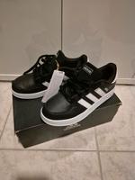 Adidas Schuh ,Neuwertig inkl. OVP Baden-Württemberg - Klettgau Vorschau