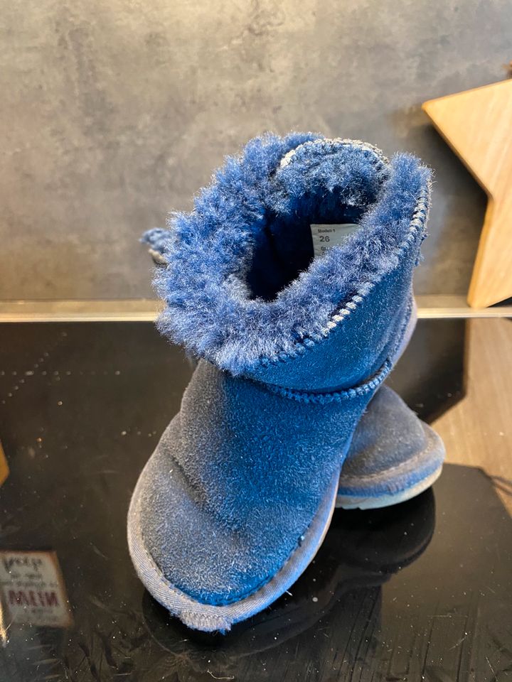 Blaue Winterstiefel, Größe 26 in Düsseldorf