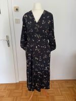 Uniqlo Kleid Maxi Viskose Schwarz Blümchen Gr. L neuw. Düsseldorf - Flingern Nord Vorschau