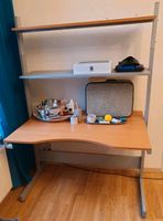 Schreibtisch/Arbeitstisch und Regal  in einem *in KIEL* Kiel - Hassee-Vieburg Vorschau