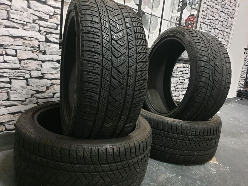 4x 295 35 r21 107v winterreifen pirelli Scorpion winter mo reife in Hemer