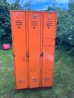 Vintage Metallspind orange, Metallschrank, Garderobe, Nordrhein-Westfalen - Gronau (Westfalen) Vorschau