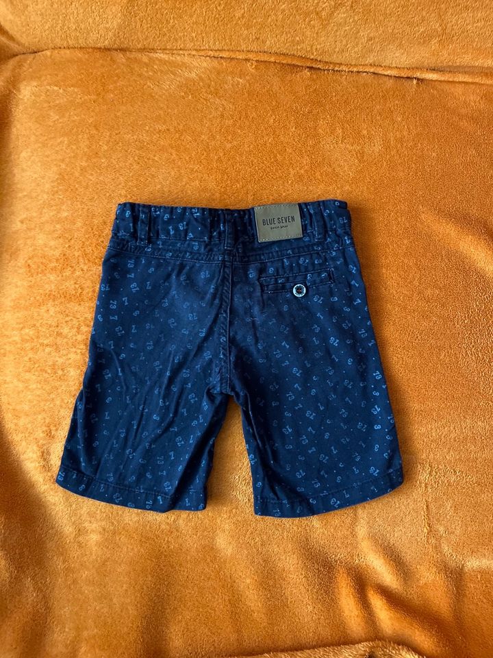 Kurze Hose Short Bermuda 104 blau marineblau Zahlen festlich in Jena