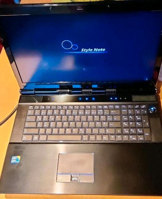 Gaming Laptop XMG U702 (Clevo P570WM) 17,3 Zoll 120hz, GTX980M in Rostock