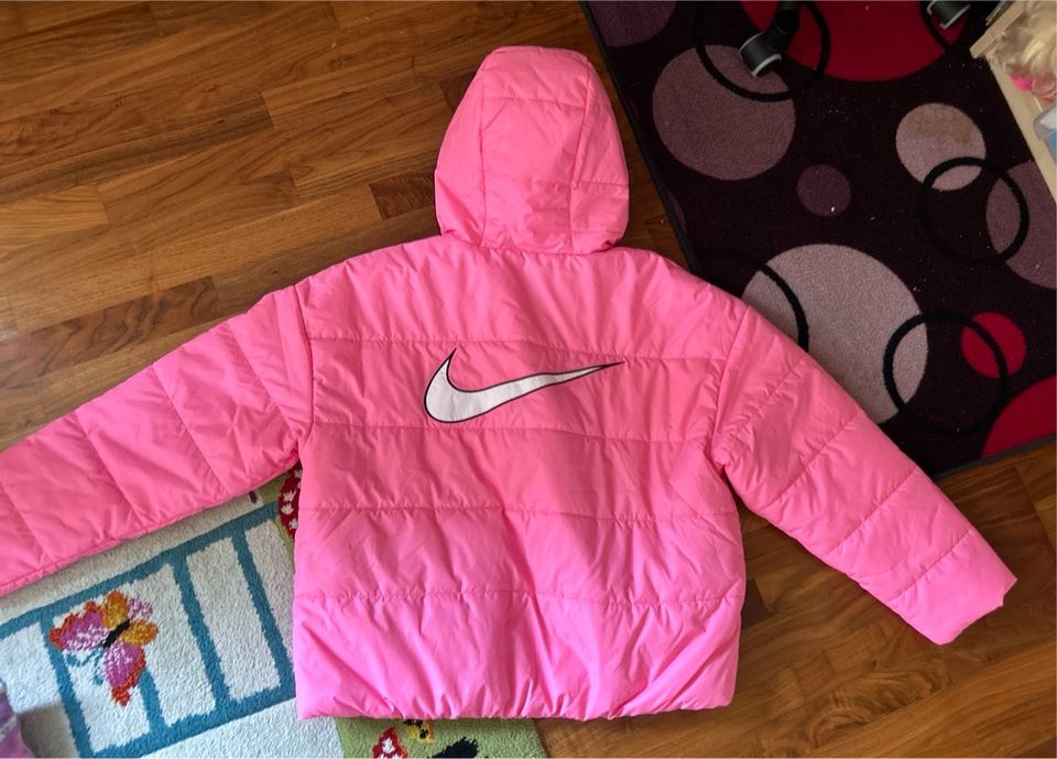 Nike Steppjacke pink Gr.L neuwertig in Leinefelde